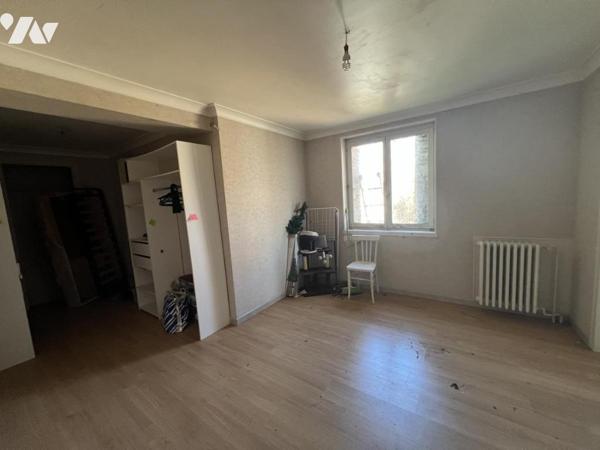 SPECIAL INVESTISSEUR : Un ensemble immobilier de 14 appartements et 8 garages