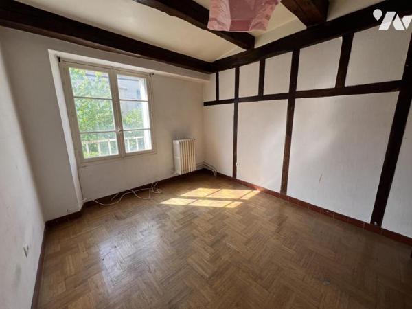 SPECIAL INVESTISSEUR : Un ensemble immobilier de 14 appartements et 8 garages