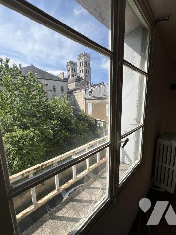 SPECIAL INVESTISSEUR : Un ensemble immobilier de 14 appartements et 8 garages