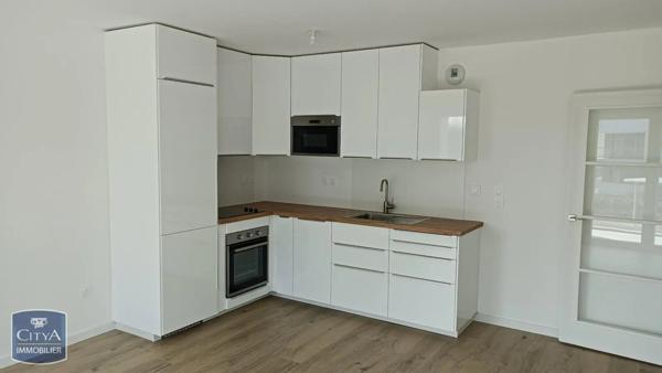 Appartement à louer 2 pièces 45m² Villeneuve-d'Ascq (59650)
