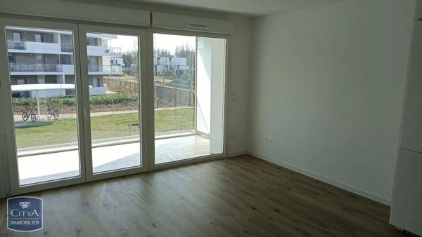 Appartement à louer 2 pièces 45m² Villeneuve-d'Ascq (59650)