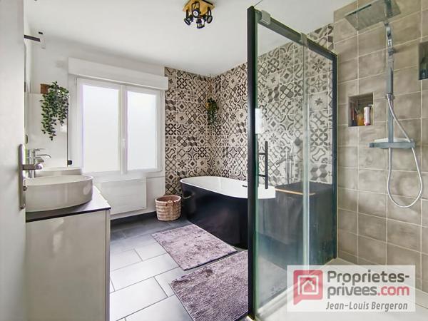 Maison Artannes Sur Indre 6 pièce(s) 150 m2