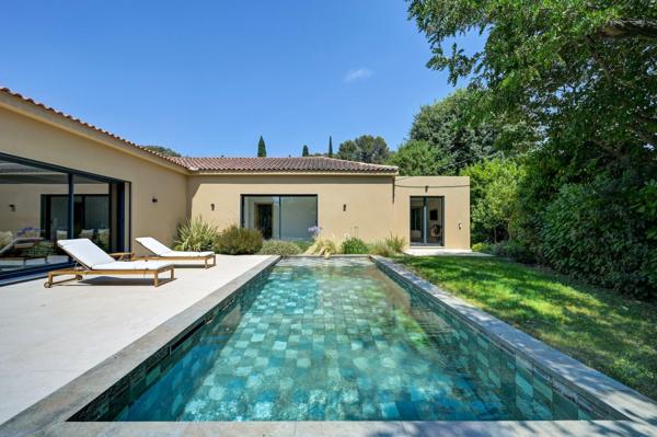 Vente Maison de luxe Aix-en-Provence 7 Pièces 310 m²