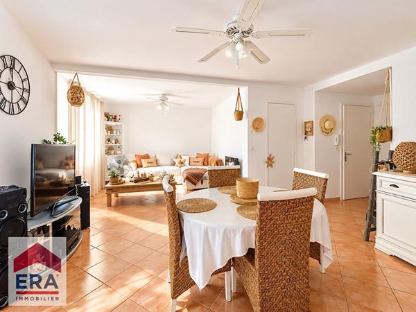 A VENDRE MARSEILLE 13014 ST BARTELHEMY APPARTEMENT T4 BALCON CAVE PARKINGS