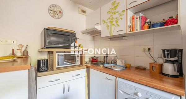 À vendre Studio 38 m² - Castillon-la-bataille 33350