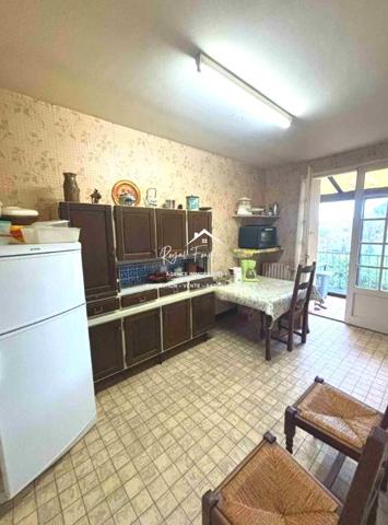 Maison avec énorme potentielle