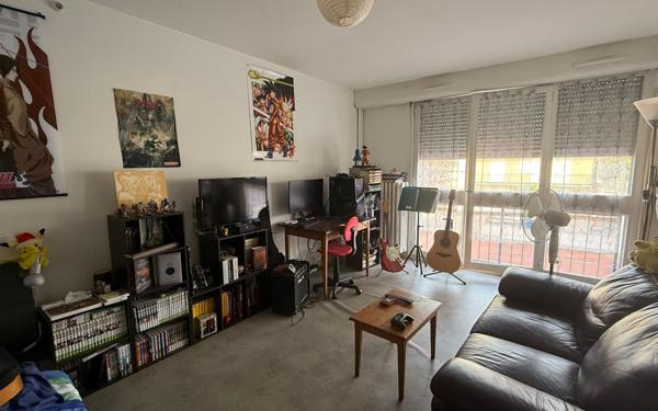 Appartement à vendre    1 pièce • 28,98 m2 Limoges