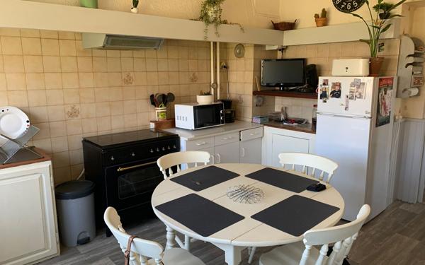 Maison à vendre    5 pièces • 127 m2 Neuvic-Entier