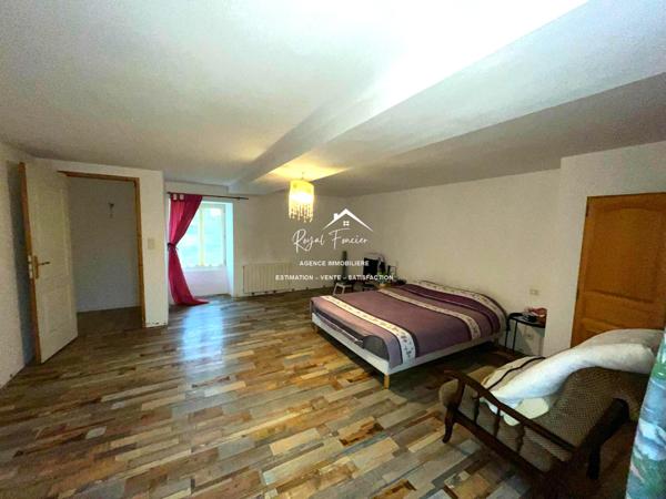 Charmante maison en pierres de caractère