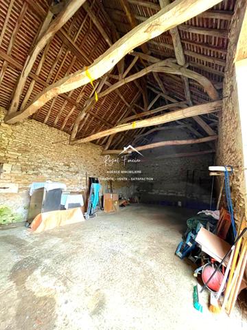 Charmante maison en pierres de caractère