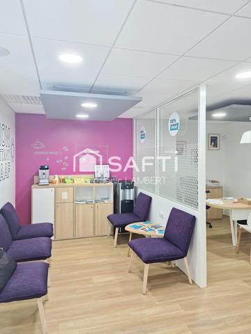 Parthenay / Immeuble de prestige, locataire premium