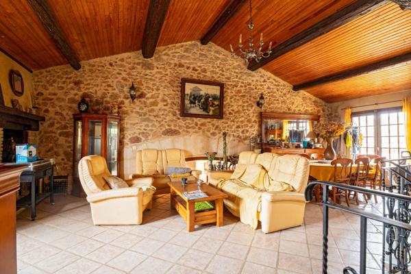 Propriété ancien Chai Viticole à Vendre à MONTPELLIER 34000