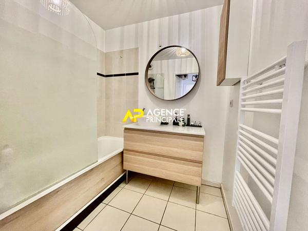 Argenteuil Centre-Ville - Appartement 3 pièces 2 chambres 61m² avec balcon + parking 229 000 € **  - Référence  4573