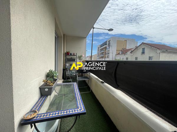Argenteuil Centre-Ville - Appartement 3 pièces 2 chambres 61m² avec balcon + parking 229 000 € **  - Référence  4573