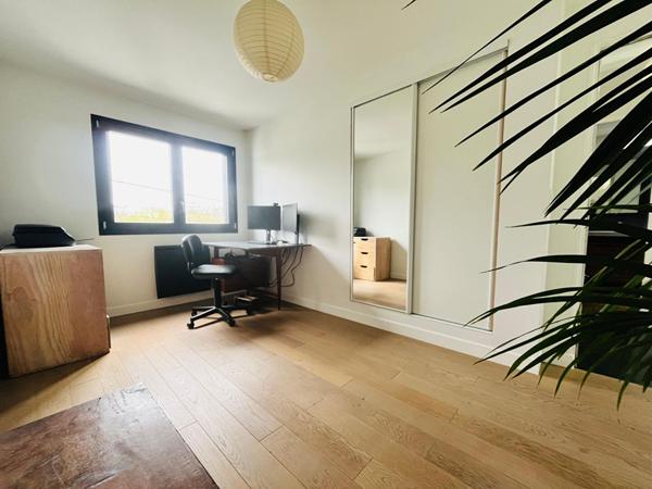 APPARTEMENT DUPLEX 3 pièce(s) 56 m2