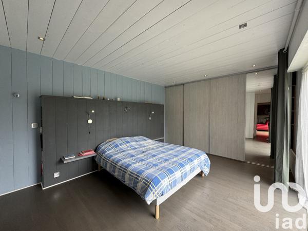 Châlet 4 pièces de 190 m² à Baudreix (64800)