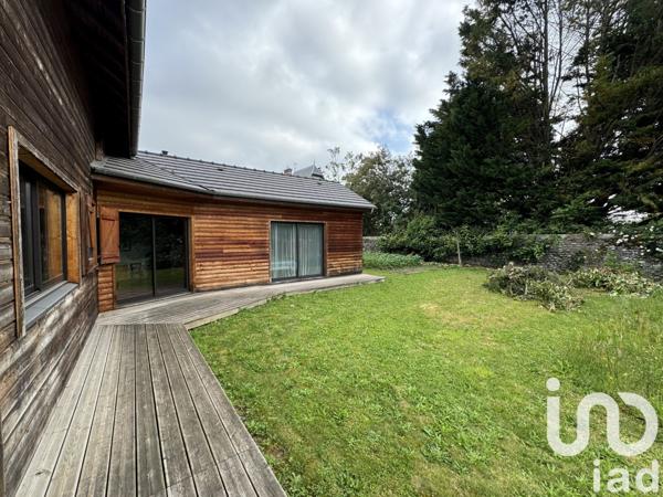 Châlet 4 pièces de 190 m² à Baudreix (64800)