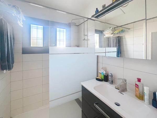 Élégante maison familiale de 97 m² – Quartier résidentiel, La Rivière-Saint-Sauveur