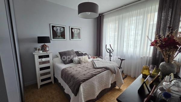VALENCIENNES – COUP DE CŒUR SECTEUR MUSÉE | EXCEPTIONNEL APPARTEMENT DE 126 M² – 3 CHAMBRES – PARKING