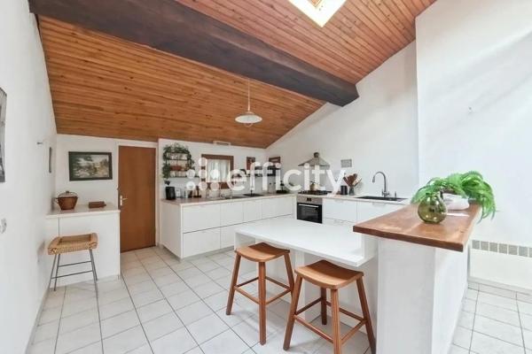 Appartement 3 pièces - 105 m² Exclusivité efficity