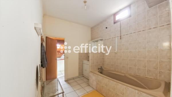 Appartement 3 pièces - 105 m² Exclusivité efficity