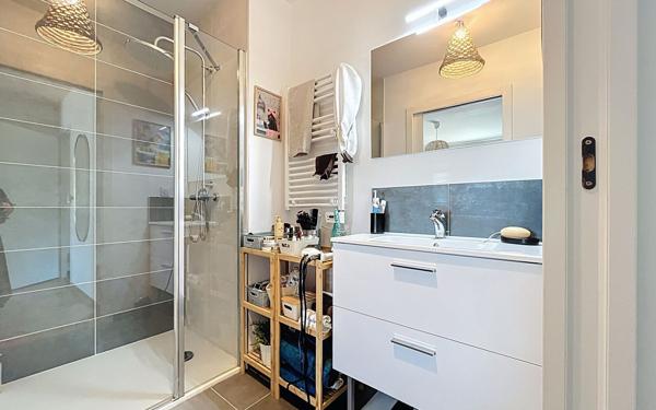 Appartement à vendre    4 pièces •  Lagord