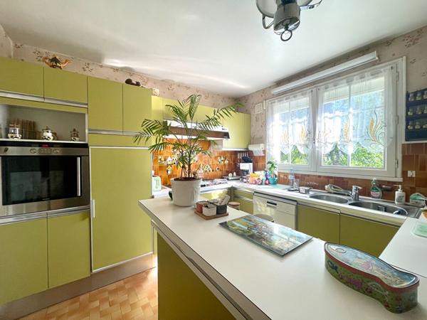 Maison Conflans Sainte Honorine 6 pièce(s) 132 m2 490 000 € **  - Référence  8201