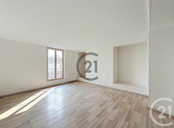 Appartement F4 à vendre  4 pièces - 61,30 m 2   TROYES  - 10