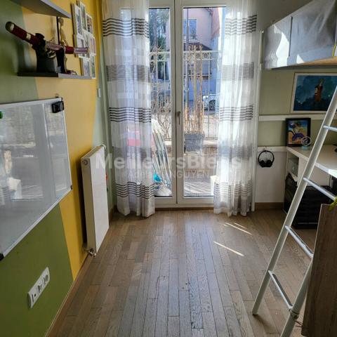 BAISSE DE PRIX: Magnifique appartement 3 pièces, quartier BUZENVAL- RUEIL MALMAISON, au prix de 385000€ au lieu de 472000€ FAI