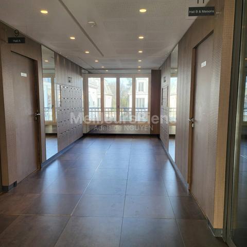 BAISSE DE PRIX: Magnifique appartement 3 pièces, quartier BUZENVAL- RUEIL MALMAISON, au prix de 385000€ au lieu de 472000€ FAI