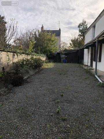 Maison à vendre à Issoudun dans l'Indre (36100), ref : 11813/1485