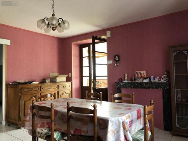 Maison à vendre à Issoudun dans l'Indre (36100), ref : 11813/1485