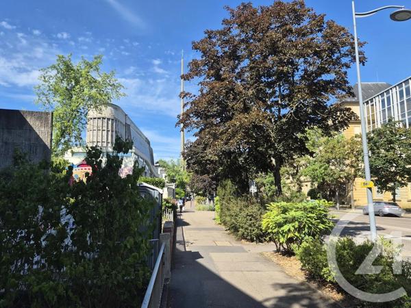 Appartement F4 à vendre  4 pièces - 80,81 m 2   METZ  - 57