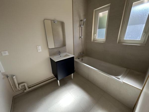 Location Appartement 3 pièces 82.66 m² - Caen 14000