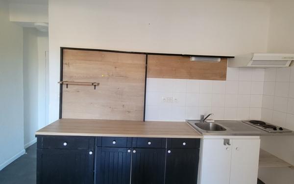 Appartement à louer    1 pièce •  Orthez