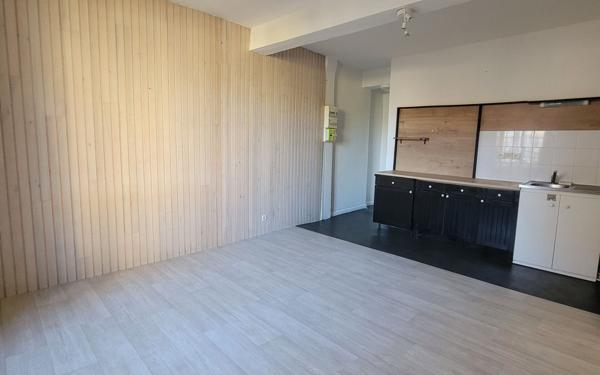 Appartement à louer    1 pièce •  Orthez