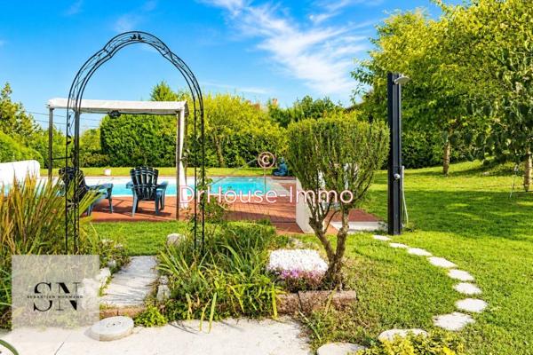 Maison à vendre 6 pièces de 167 m²