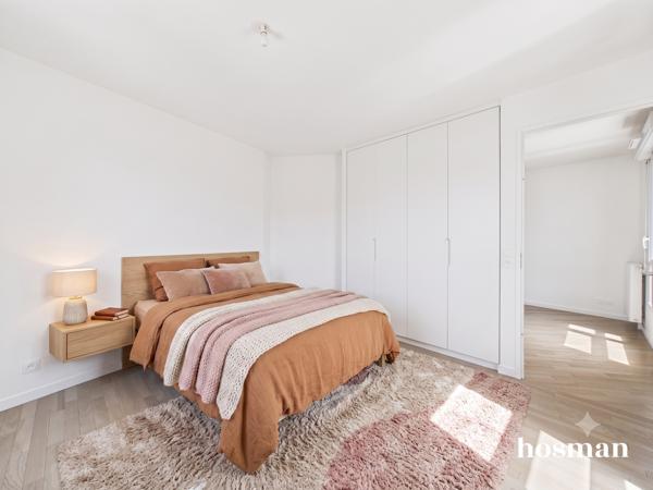 Lumineux ! Appartement 2 pièces de 40m² - Serge Gainsbourg - Place du 19 Mars 1962, Romainville