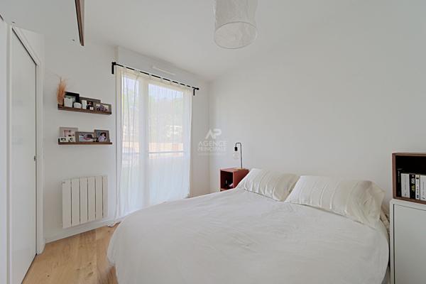 Appartement Saint Germain En Laye 2 pièce(s) 37.01 m2 €330 000 ** - Référence 17878