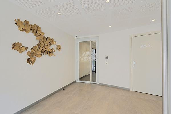 Appartement Saint Germain En Laye 2 pièce(s) 37.01 m2 €330 000 ** - Référence 17878