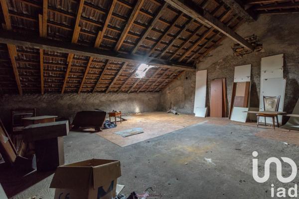 Maison de ville 10 pièces de 222 m² à Rombas (57120)