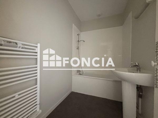 Location Appartement 2 pièces 39.56 m² - 72 BOULEVARD AMBROISE PARE Lyon 69008