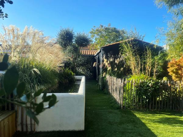 Vente Maison La Rochelle 1 030 000 € HAI - 180 m2 - 3 Chambres - Réf. 683-TERREETMER17_683