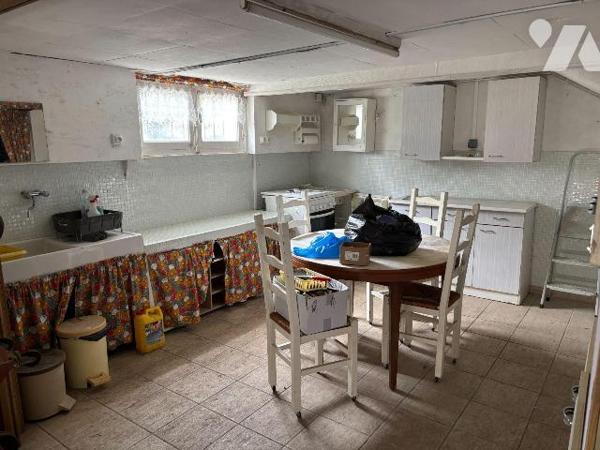 Maison a Vendre à ERGUE-GABERIC, en Finistère Sud (29), Secteur prisé de Lestonan, en Impasse, ...