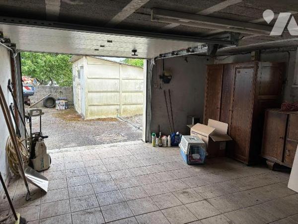 Maison a Vendre à ERGUE-GABERIC, en Finistère Sud (29), Secteur prisé de Lestonan, en Impasse, ...