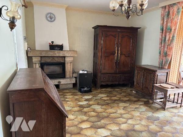 Maison a Vendre à ERGUE-GABERIC, en Finistère Sud (29), Secteur prisé de Lestonan, en Impasse, ...