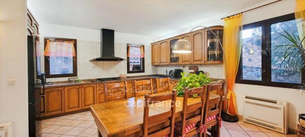 Maison à vendre T5 pièces FIGARI (20)