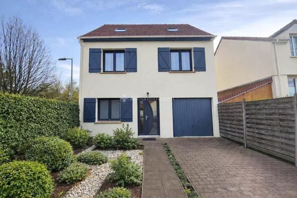 Vente Maison 7 pièces 227 m2 à Champs-sur-Marne