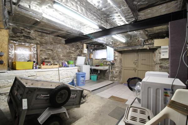 Saint-Sernin-sur-Rance (12380) Maison de village au coeur de St-Sernin sur Rance - 107m² avec caves et grenier