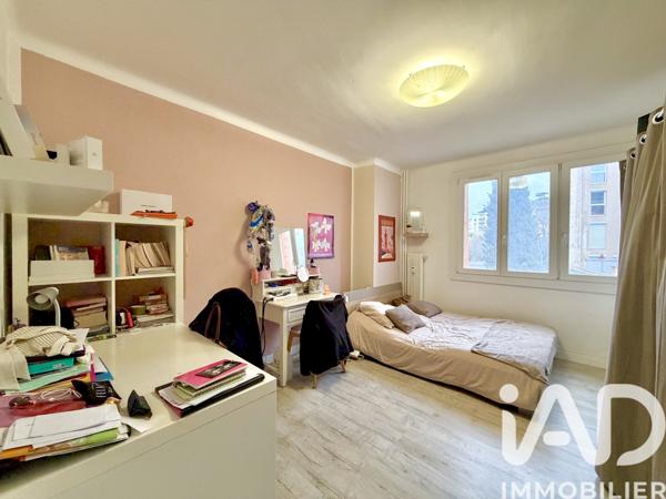 Appartement à vendre 5 pièces 116 m² Nîmes-Saint-Césaire